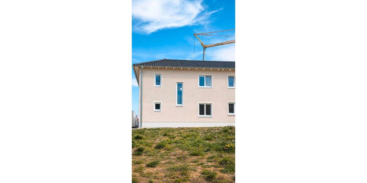 Doppelhaushälfte Straubing - 4 Zimmer, 120 m&sup2;, 1.290&euro; | Angebot:26417755