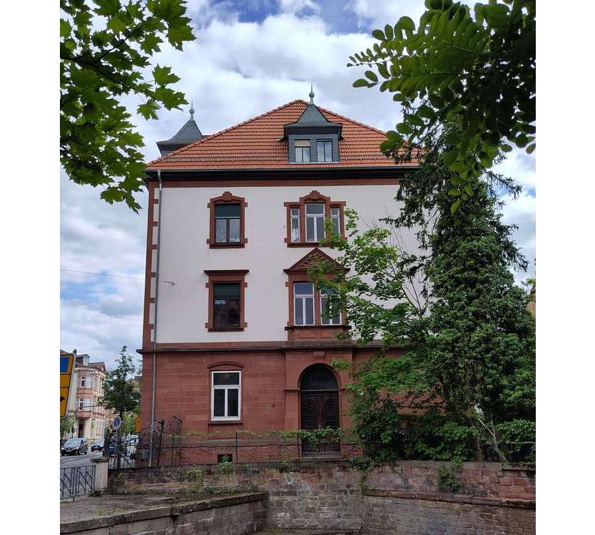 Wohnung zum Kaufen in Landau 136.500 € 37 m²