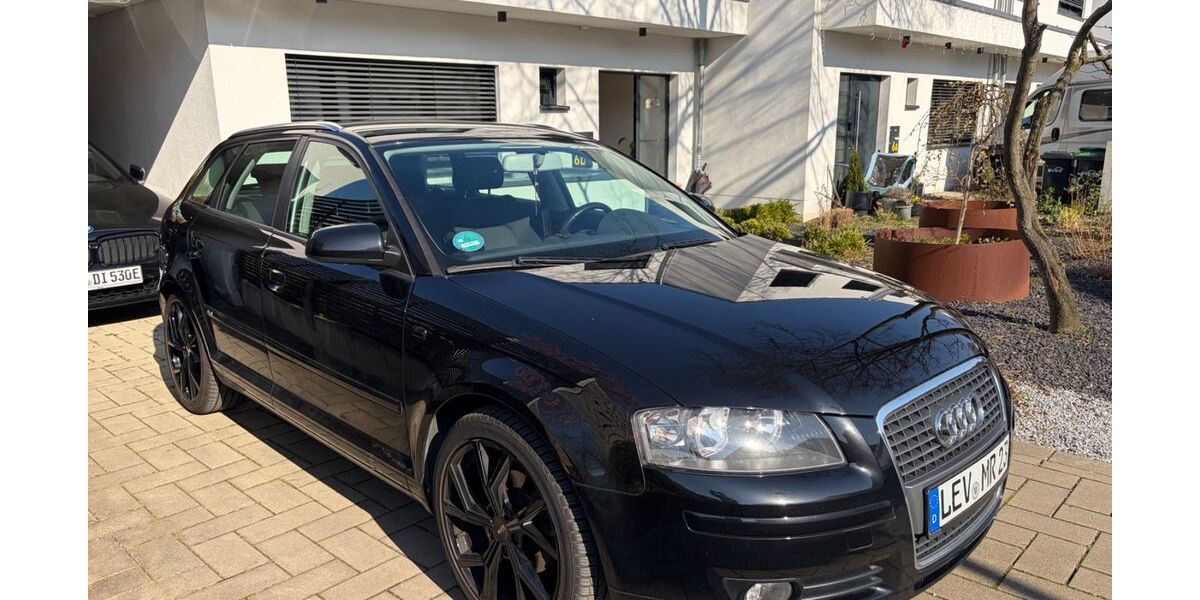 Audi A3 137.000 km 8.650 &euro; Leverkusen 51379