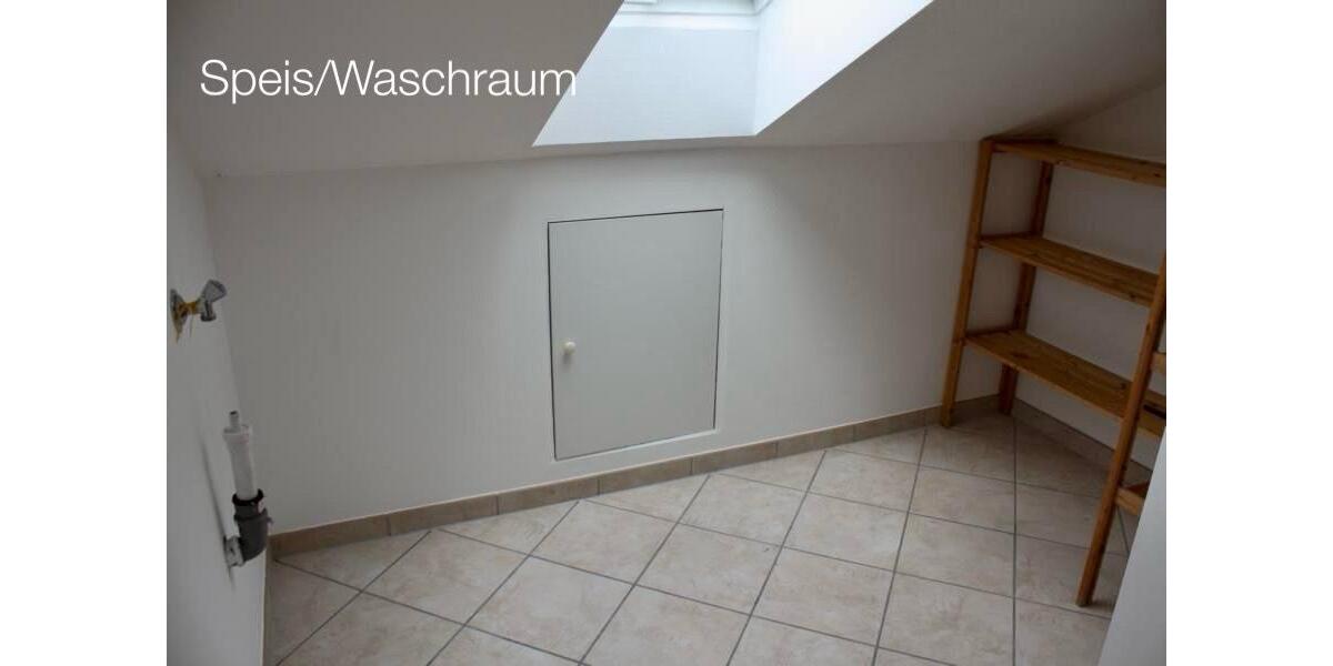 Dachgeschoßwohnung Saal an der Donau - 3 Zimmer, 66 m&sup2;, 630&euro; | Angebot:26537146