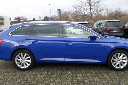 Skoda Superb 140.000 km 18.900 &euro; Erlenbach a. Main 63906