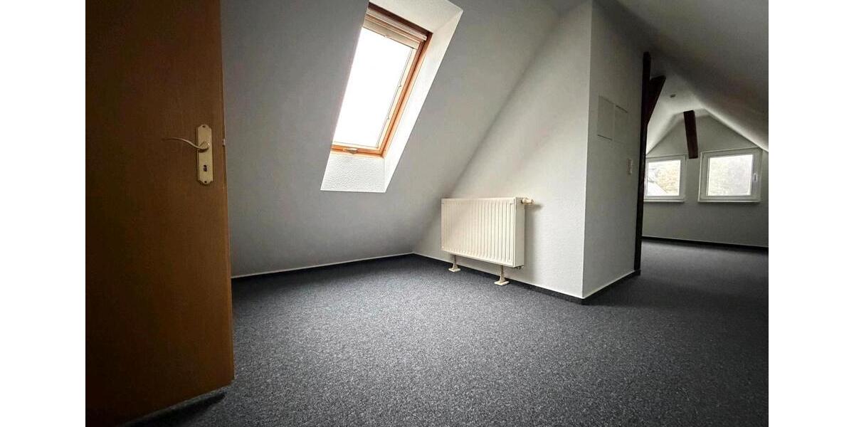 Etagenwohnung Floh-Seligenthal Seligenthal - 3 Zimmer, 80 m&sup2;, 900&euro; | Angebot:24532172