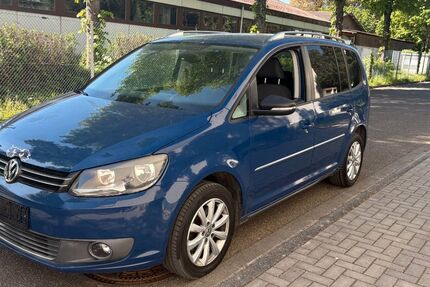 VW Touran 199.809 km 7.250 &euro; Breisach am Rhein 79206