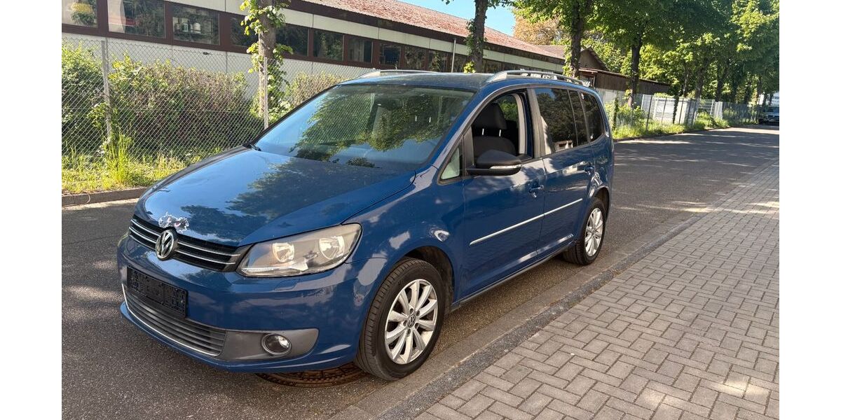 VW Touran 199.809 km 7.250 &euro; Breisach am Rhein 79206