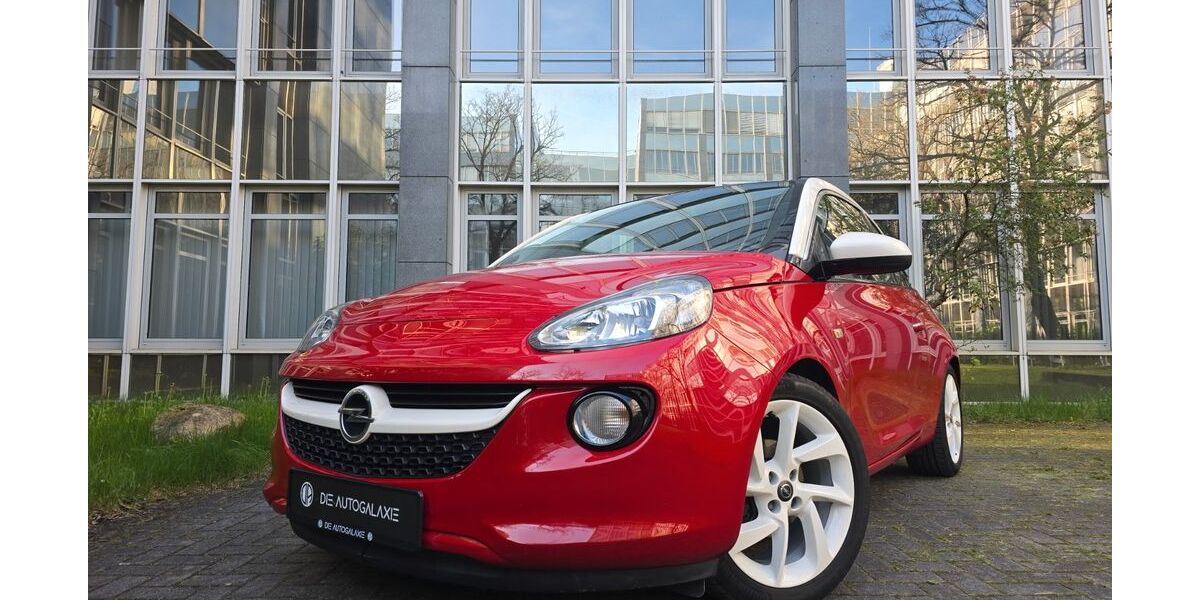 Opel Adam 72.000 km 7.980 &euro; München 81929