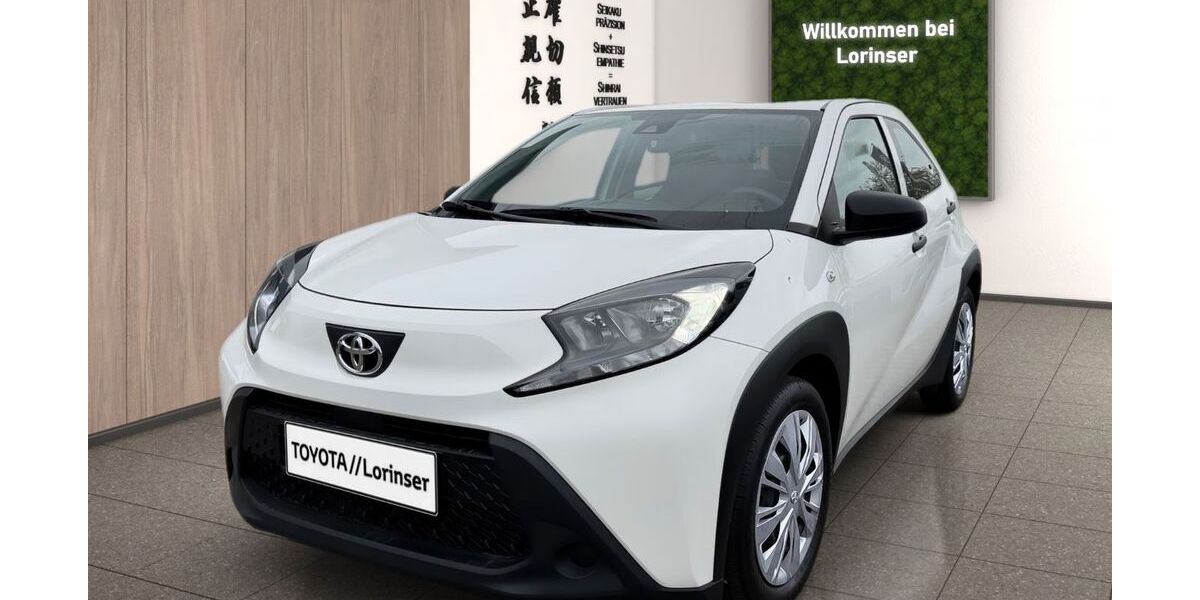 Toyota Aygo (X) 49.844 km 11.490 &euro; Backnang 71522