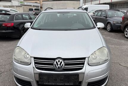 VW Golf 272.000 km 1.250 &euro; Rosenheim 83022