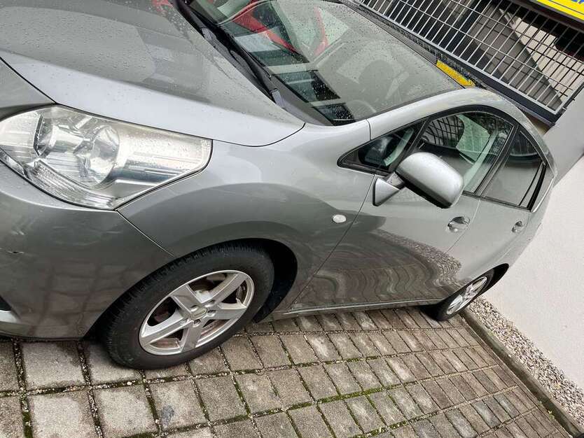 Toyota Verso 138.156 km 7.500 € München 81739