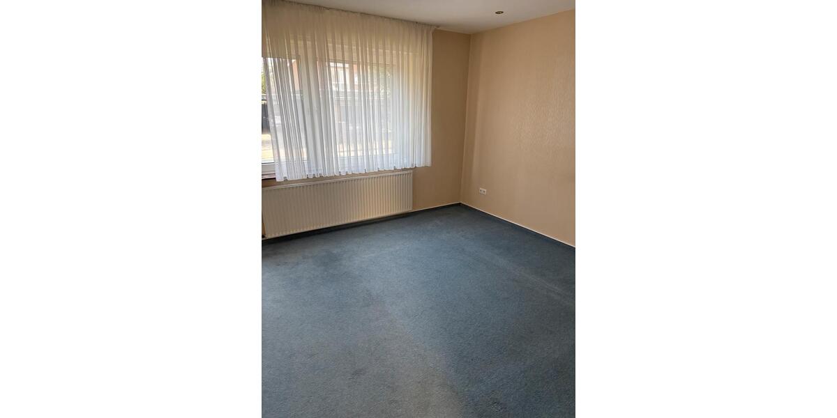 Einfamilienhaus Gütersloh Kattenstroth - 7 Zimmer, 220 m&sup2;, 2.400&euro; | Angebot:25358175