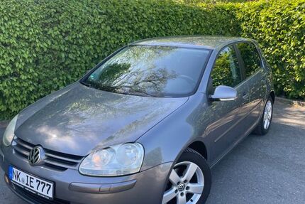 VW Golf 182.000 km 3.700 &euro; Spiesen-Elversberg 66583