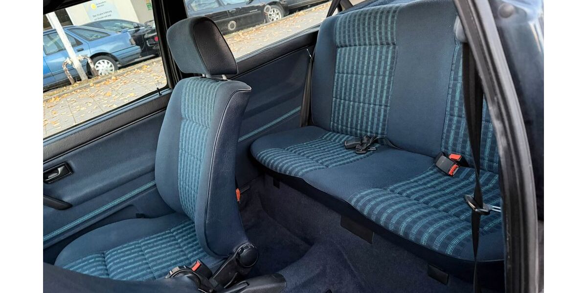 VW Golf 233.000 km 3.200 &euro; München 81371