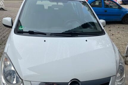 Opel Agila