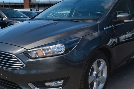 Ford Focus 167.000 km 6.999 &euro; Cuxhaven 27472