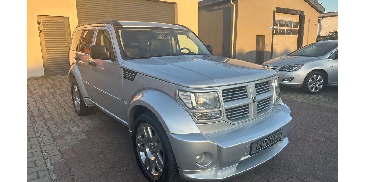 Dodge Nitro 146.000 km 8.990 &euro; Gundelsheim 74831