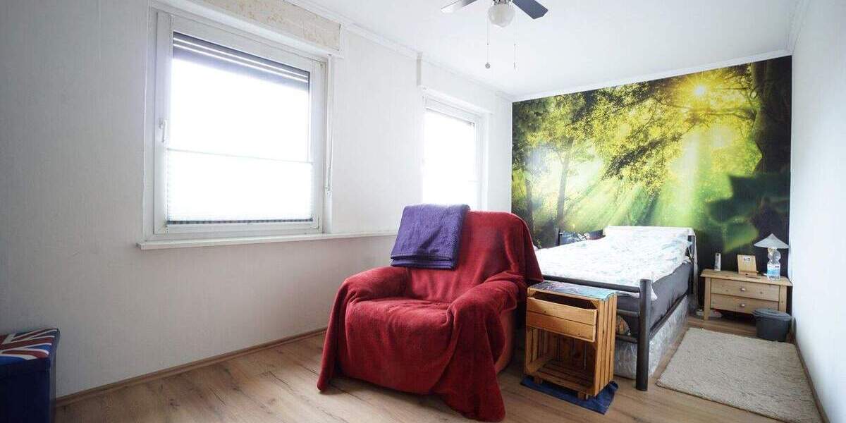 IMMOBILIEN GUMNIOR präsentiert: Einfamilienhaus mit großem Garten in ruhiger Wohnlage von Bad Bentheim 7 zimmer