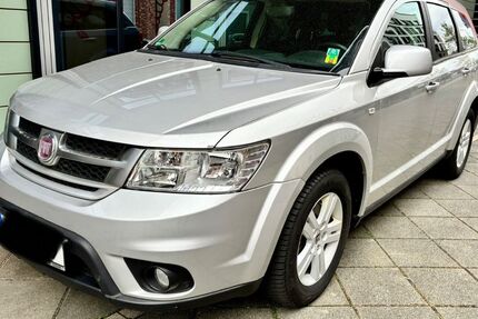 Fiat Freemont 107.500 km 7.400 &euro; Frankfurt am Main 60594