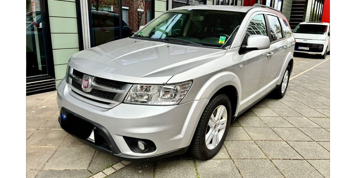 Fiat Freemont 107.500 km 7.900 &euro; Frankfurt am Main 60594