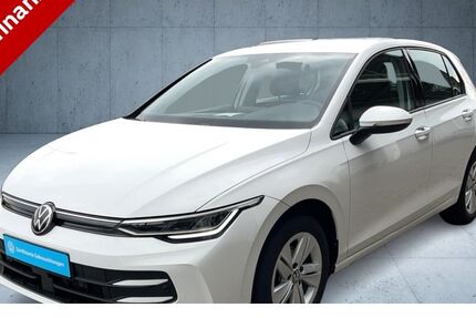 VW Golf 10.200 km 22.670 &euro; Regensburg 93053