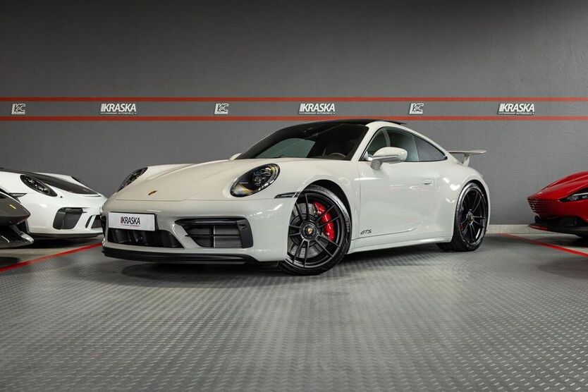 992