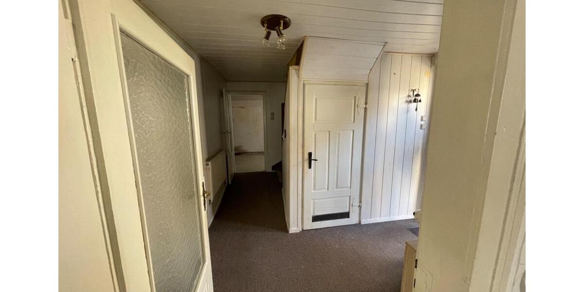 Einfamilienhaus Rositz - 5 Zimmer, 118 m&sup2;, 50.000&euro; | Angebot:27068374
