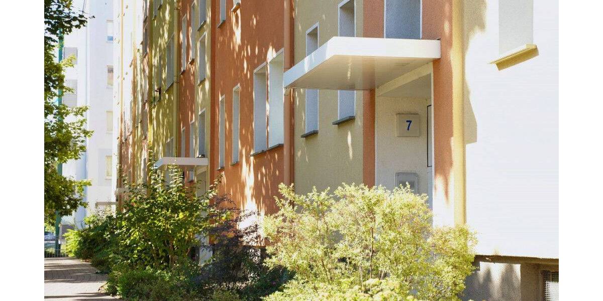 Etagenwohnung Dessau-Roßlau Innenstadt - 2 Zimmer, 46 m&sup2;, 365&euro; | Angebot:26878978