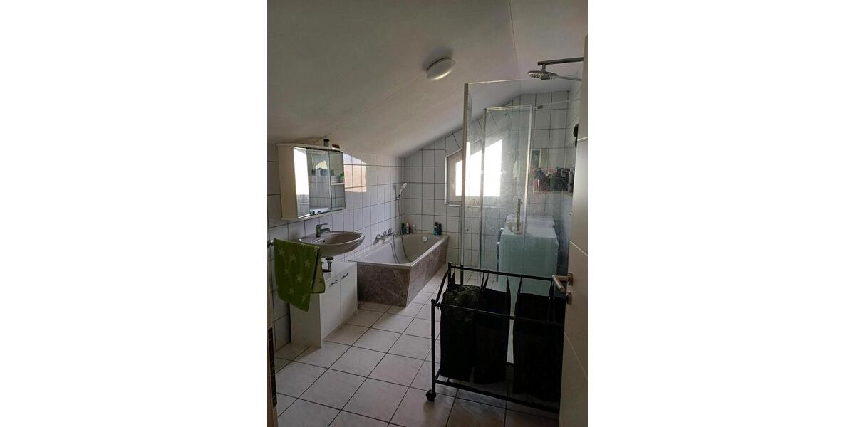 Dachgeschoßwohnung Eich - 2 Zimmer, 68 m&sup2;, 179.000&euro; | Angebot:26868432
