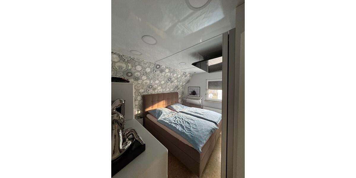 Doppelhaushälfte Rüsselsheim am Main - 4.5 Zimmer, 114 m&sup2;, 1.800&euro; | Angebot:25399110