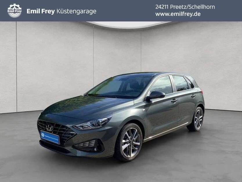 i30