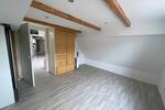 Etagenwohnung Zirndorf - 6 Zimmer, 145 m&sup2;, 270.000&euro; | Angebot:27077343