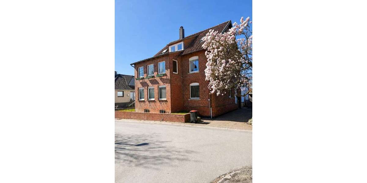 Einfamilienhaus Emmerthal - 12 Zimmer, 383 m&sup2;, 289.000&euro; | Angebot:26417809