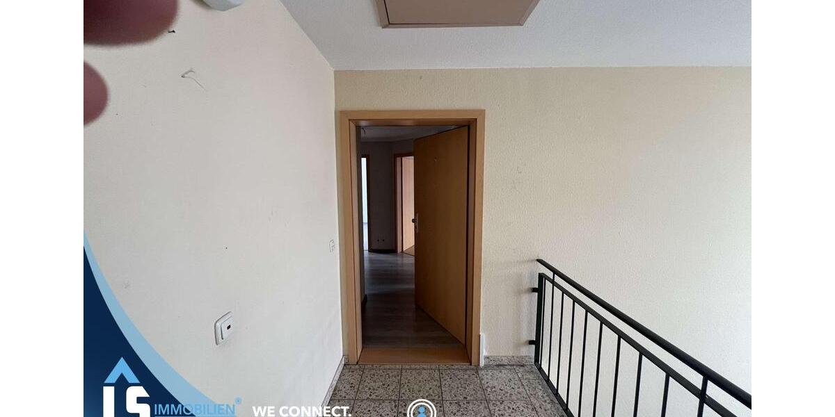 Dachgeschoßwohnung Wolmirstedt - 3 Zimmer, 62 m&sup2;, 400&euro; | Angebot:26477922