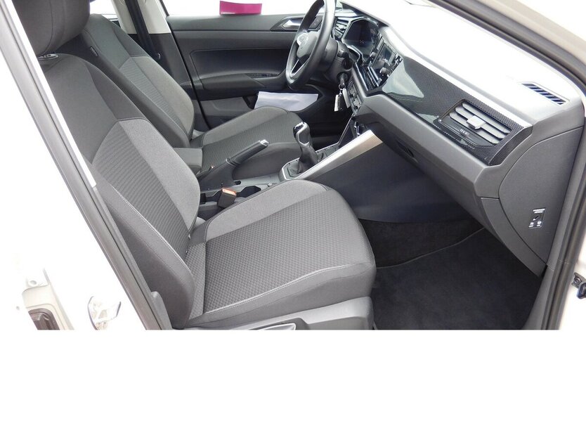 VW Polo 1.0 Life MPI BMT 4Trg Klima Navi LED 20.800 km 15.690 € Vordorf 38533