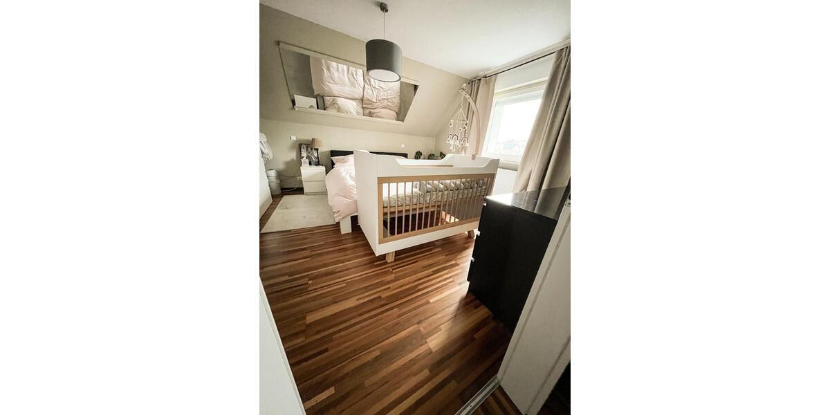 Dachgeschoßwohnung Walzbachtal - 2 Zimmer, 105 m&sup2;, 320.000&euro; | Angebot:23660126