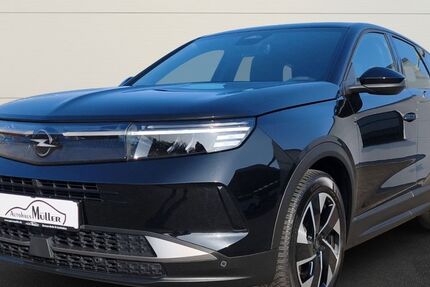 Opel Grandland (X) 30.800 km 28.963 &euro; Bremervörde 27432