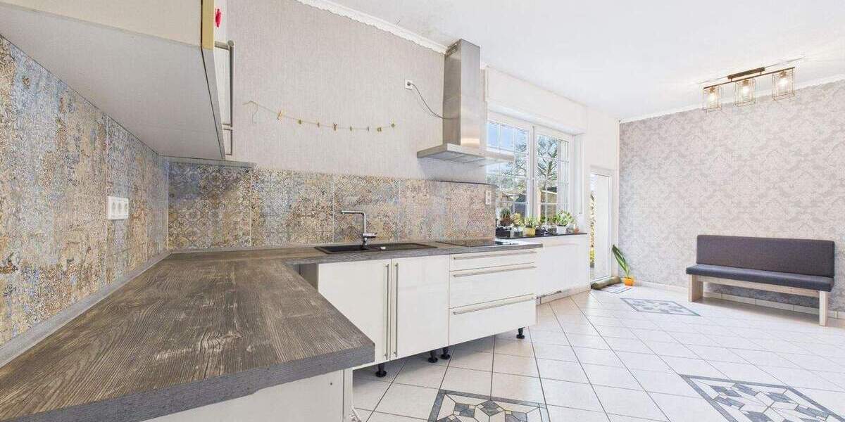 Mehrfamilienhaus, Wohnhaus Telgte Westbevern - 9 Zimmer, 325 m&sup2;, 470.000&euro; | Angebot:25777886