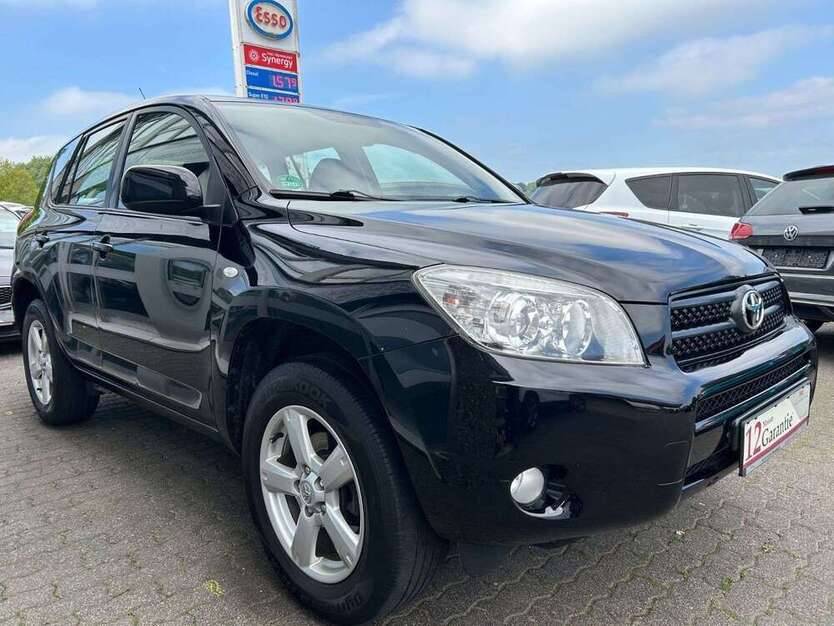 RAV 4