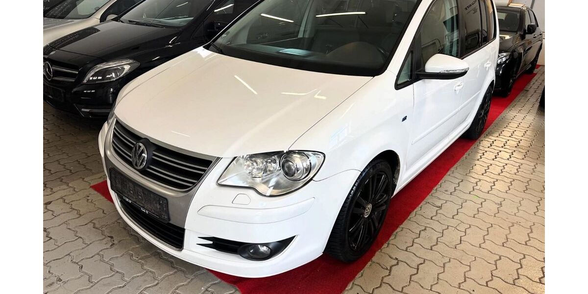 VW Touran 278.000 km 5.500 &euro; Hanau 63456
