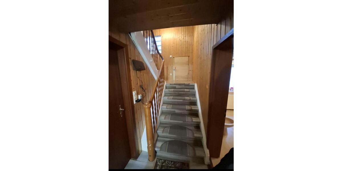 Einfamilienhaus Albstadt Gemarkung Onstmettingen - 7 Zimmer, 140 m&sup2;, 920&euro; | Angebot:26384157