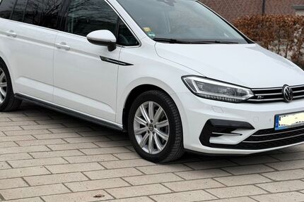 VW Touran 125.000 km 22.999 &euro; Hannover 30159