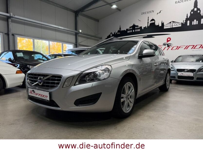 Volvo V60 70.000 km 15.999 € Coswig 01640
