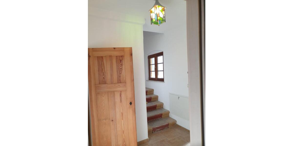 Einfamilienhaus Stolpen - 5 Zimmer, 199 m&sup2;, 1.600&euro; | Angebot:26489954