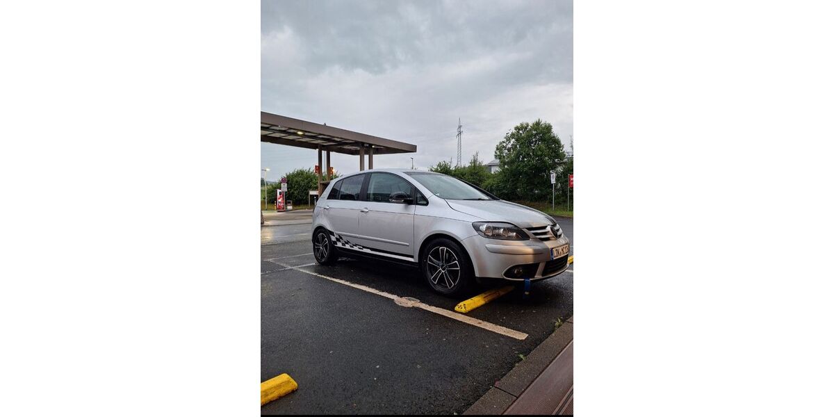 VW Golf Plus 280.000 km 2.000 &euro; Leun 35638