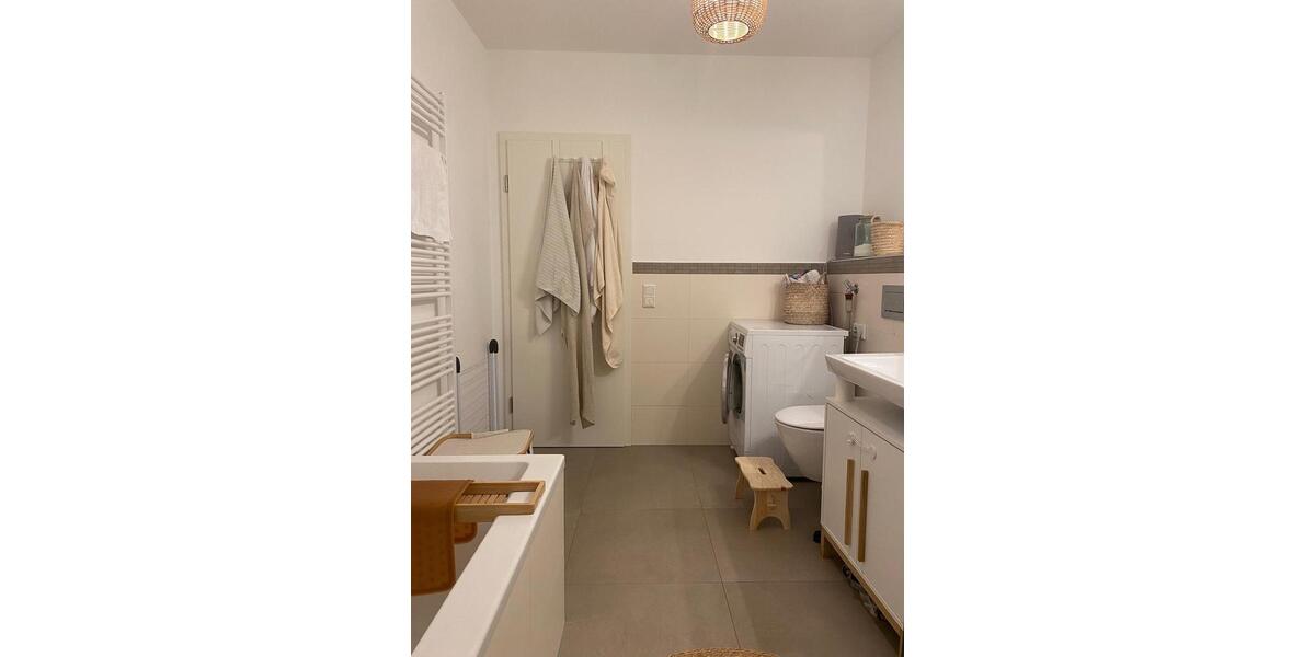 Etagenwohnung Utting am Ammersee - 3 Zimmer, 95 m&sup2;, 1.620&euro; | Angebot:26356620