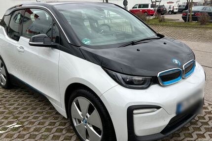 BMW i3 27.200 km 19.000 &euro; München 81243