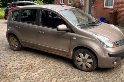 Nissan Note 127.000 km 1.000 &euro; Lebrade 24306