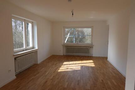 Wohnung Fürstenfeldbruck - 4 Zimmer, 96 m&sup2;, 1.500&euro; | Angebot:25451197