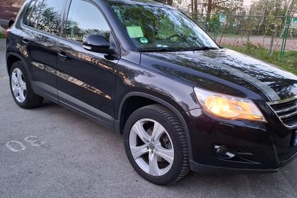 VW Tiguan 234.082 km 4.999 &euro; Augsburg 86199