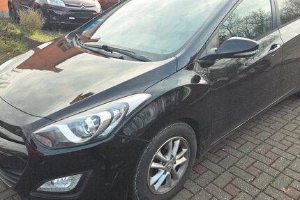 Hyundai i30 126.130 km 3.990 € Chemnitz 09114