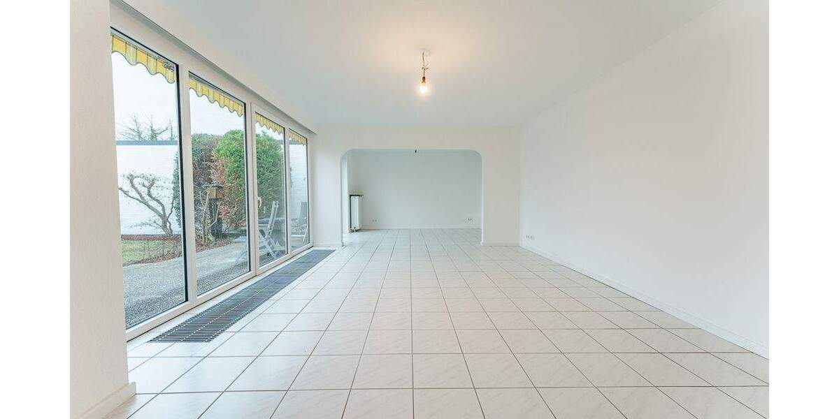 Provisionsfrei - Sanierter Atrium-Bungalow mit 3 Zimmern in Blockdiek! 3 zimmer