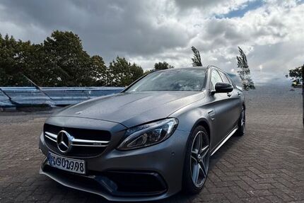 Mercedes-Benz C 63 AMG 84.900 km 37.490 € Helsa 34298